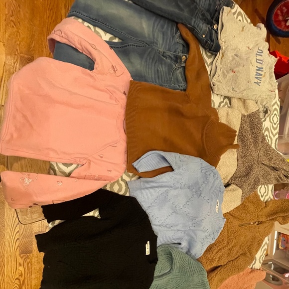KIDS 4/5 Clothing *12 Items* - Picture 1 of 8